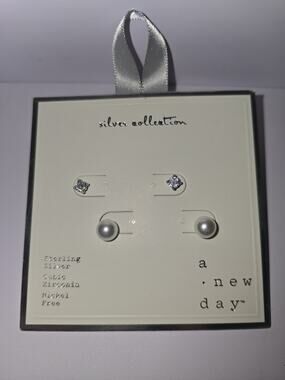 Silver Collections Sterling Silver Cubic Zirconia 2 Pairs